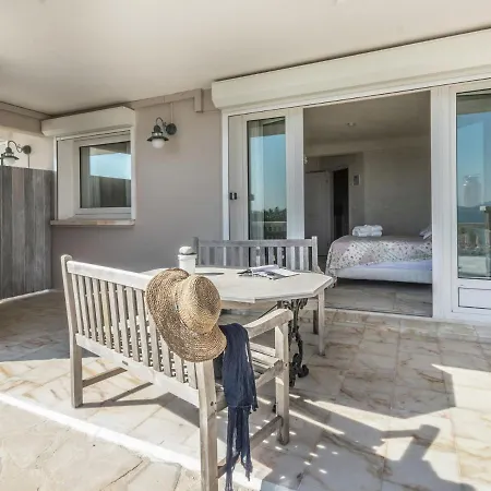 Luxurious In With Jacuzzi Villa Les Issambres
