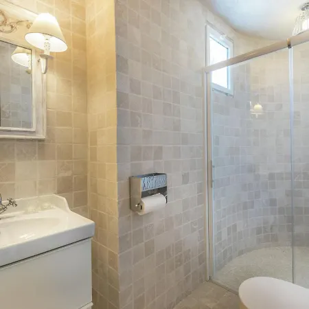 Luxurious In With Jacuzzi * Les Issambres
