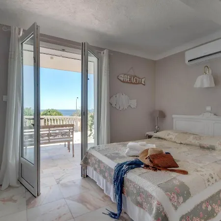 Luxurious In With Jacuzzi Villa Les Issambres