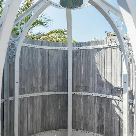 Luxurious In With Jacuzzi Villa *